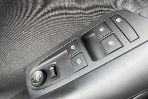 2020 Vauxhall Astra 1.2 Turbo SRi Hatchback 5dr Petrol Manual Euro 6 (s/s) (145 ps) - Cloth, photo 20