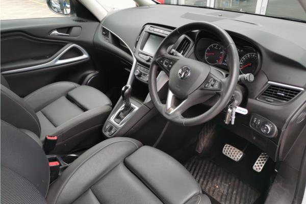 2017 Vauxhall Zafira Tourer 1.4i Turbo SRi Nav MPV 5dr Petrol Auto Euro 6 (140 ps) - Leather, photo 12