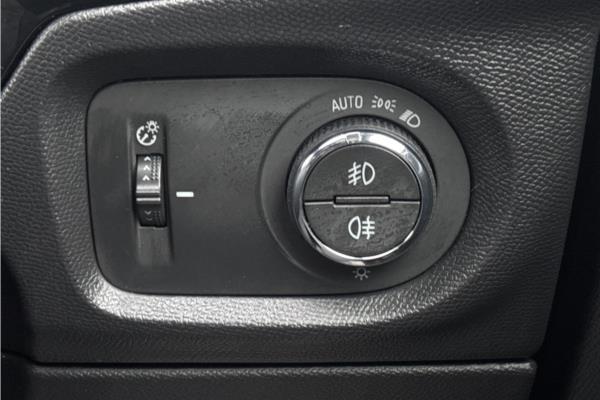 2021 Vauxhall Corsa 1.2 Turbo Ultimate Nav Hatchback 5dr Petrol Auto Euro 6 (s/s) (130 ps) - Cloth/Alcantara, photo 21