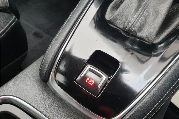 2020 Vauxhall Grandland X 1.2 Turbo SRi Nav SUV 5dr Petrol Auto Euro 6 (s/s) (130 ps) - Cloth, photo 31