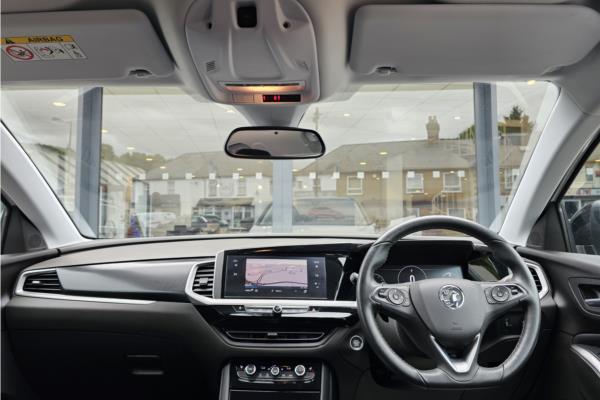 2022 Vauxhall Grandland 1.2 Turbo Ultimate SUV 5dr Petrol Auto Euro 6 (s/s) (130 ps) - Leather, photo 10