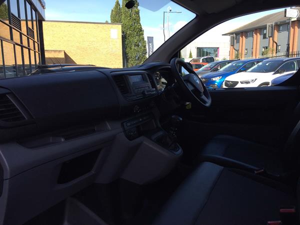 2019 VAUXHALL VIVARO - Cloth, photo 14