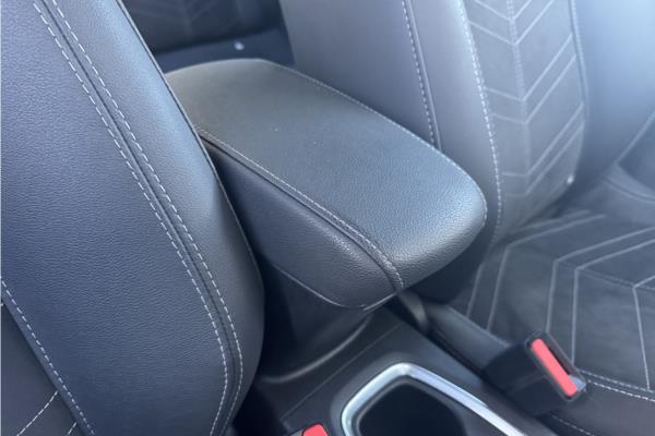 2023 Vauxhall Corsa 1.2 Turbo Ultimate Hatchback 5dr Petrol Manual Euro 6 (s/s) (100 ps) - Cloth/Alcantara, photo 39