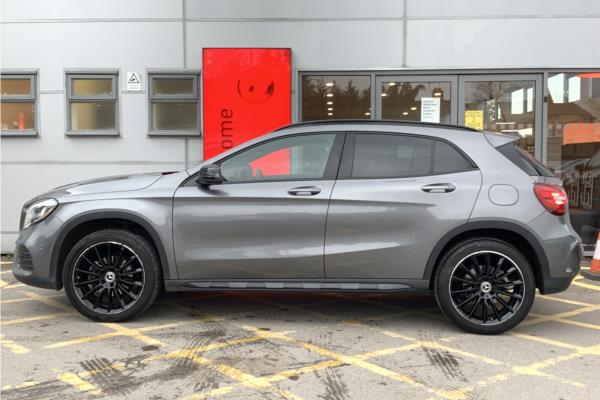 Non Franchise 2019 Mercedes-benz Gla 200 Amg Line Edition - Leather, photo 5