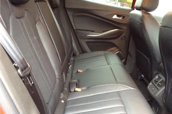 2020 Vauxhall Grandland 1.6 Phev 300 Ultm NAV AU AWD - Leather, photo 13