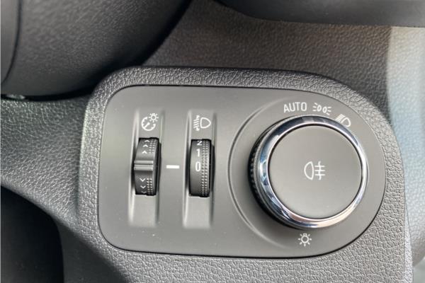 2021 Vauxhall Combo 1.5 Turbo D 2300 Dynamic Panel Van 4dr Diesel Manual L2 H1 EU6 (100 ps) - Mistral Grey, photo 20