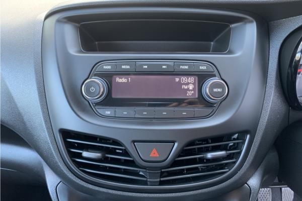 2017 VAUXHALL VIVA 1.0 SE 5dr [A/C]-sequence-16