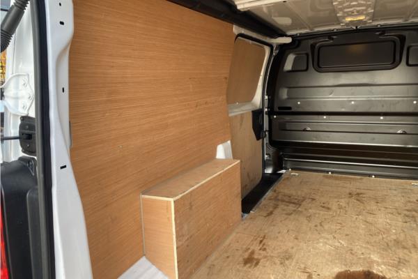 2020 VAUXHALL VIVARO - Cloth, photo 28