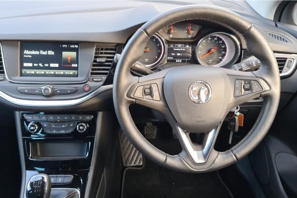 2019 VAUXHALL ASTRA - Cloth, photo 11
