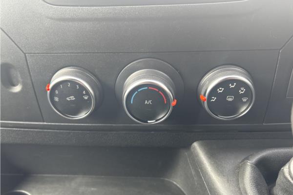 2019 Vauxhall Movano 2.3 CDTi 3500 Panel Van 5dr Diesel Manual FWD L3 Medium Roof Euro 6 (130 ps) - Cloth, photo 16