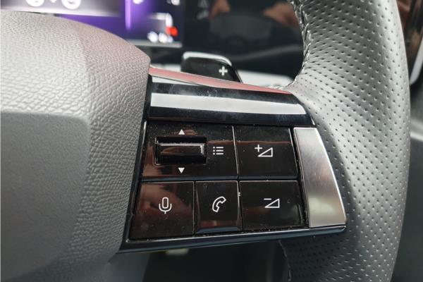 2022 Vauxhall Astra 1.6 12.4kWh GS Line Hatchback 5dr Petrol Plug-in Hybrid Auto Euro 6 (s/s) (180 ps) - Cloth Sienna/Jet Blk, photo 19