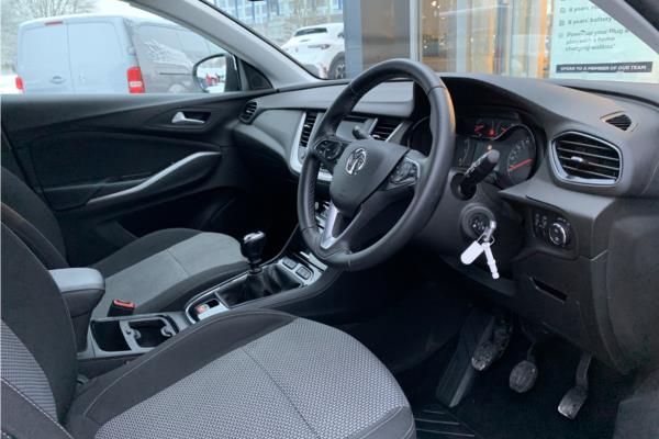 2019 Vauxhall Grandland X 1.2 Turbo GPF SE SUV 5dr Petrol Manual Euro 6 (s/s) (130 ps) - Cloth, photo 12