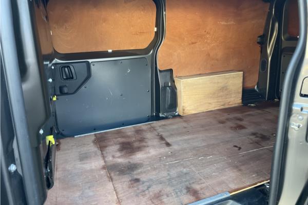 2020 Vauxhall Vivaro 2.0 Turbo D 3100 Sportive Panel Van 5dr Diesel Manual L2 H1 Euro 6 (s/s) (120 ps) - Cloth, photo 13
