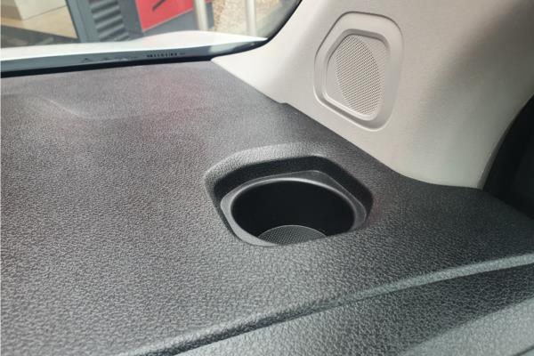 2022 Vauxhall Vivaro - Curtiba Tritone, photo 24