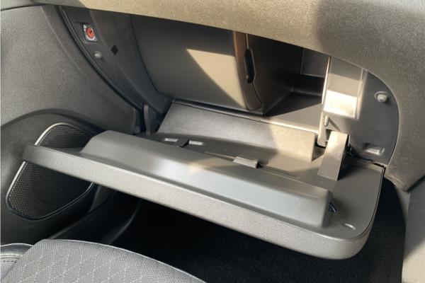 2019 Vauxhall Grandland X 1.2 Turbo GPF Sport Nav SUV 5dr Petrol Auto Euro 6 (s/s) (130 ps) - Cloth, photo 26