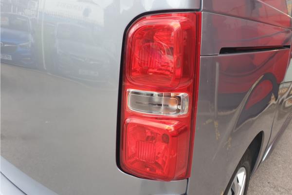 2021 Vauxhall Vivaro 1.5 Turbo D 2700 Sportive Panel Van 5dr Diesel Manual L1 H1 Euro 6 (s/s) (120 ps) - Curtiba Tritone, photo 37