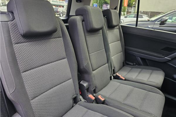 Non Franchise 2021 Volkswagen Touran 1.5 TSI EVO SE Family MPV 5dr Petrol Manual Euro 6 (s/s) (150 ps) - Fabic - Cloth, photo 13