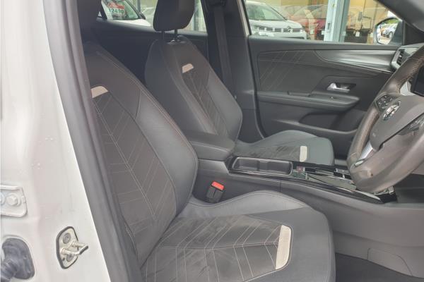 2023 Vauxhall Mokka 1.2 Turbo Ultimate SUV 5dr Petrol Auto Euro 6 (s/s) (130 ps) - Suede/Leather, photo 34