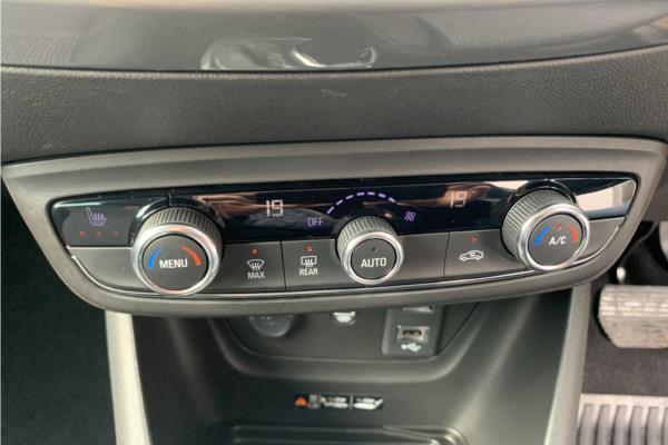 2021 Vauxhall Crossland 1.2 Turbo Elite Nav SUV 5dr Petrol Auto Euro 6 (s/s) (130 ps) - Cloth/Leather, photo 16