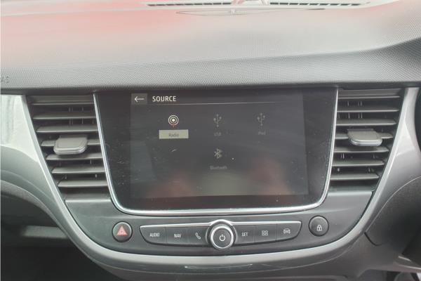 2021 Vauxhall Crossland 1.2 Turbo Elite Nav SUV 5dr Petrol Auto Euro 6 (s/s) (130 ps) - Cloth, photo 17
