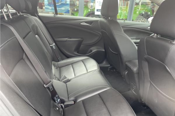 2019 Vauxhall Astra 1.4i Turbo Elite Nav Sports Tourer 5dr Petrol Auto Euro 6 (s/s) (150 ps) - Leather, photo 13