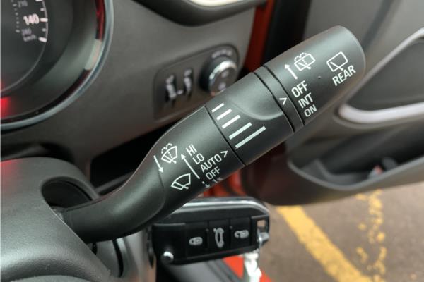 2019 Vauxhall Crossland X 1.2 Turbo Elite SUV 5dr Petrol Auto Euro 6 (s/s) (130 ps) - Cloth, photo 28