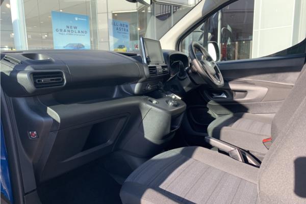 2020 Vauxhall Combo Life 1.2 Turbo Energy MPV 5dr Petrol Auto Euro 6 (s/s) (130 ps) - Cloth, photo 15