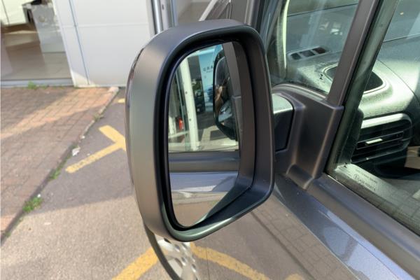 2020 Vauxhall Combo Life 1.2 Turbo Energy MPV 5dr Petrol Auto Euro 6 (s/s) (7 Seat) (130 ps) - Cloth, photo 40