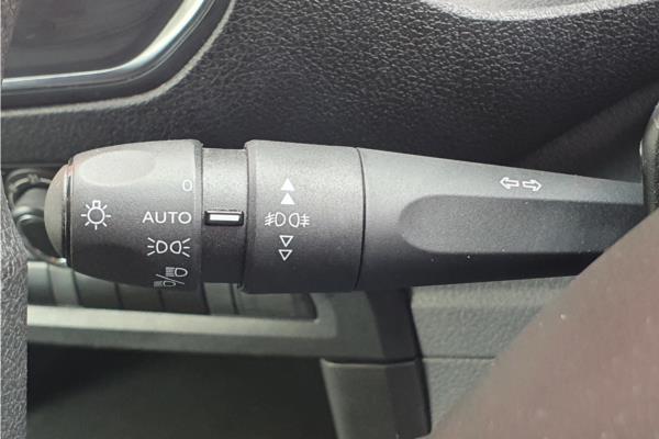 2022 Vauxhall Vivaro - Curtiba Tritone, photo 21