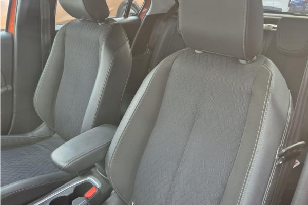2021 Vauxhall Corsa Electric 50kWh Elite Nav Hatchback 5dr Electric Auto (7.4Kw Charger) (136 ps) - Cloth, photo 32