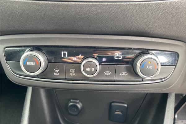 2020 VAUXHALL CROSSLAND - Cloth, photo 16