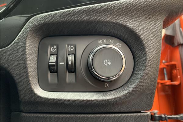 2020 Vauxhall Corsa 1.2 Turbo SE Premium Hatchback 5dr Petrol Auto Euro 6 (s/s) (100 ps) - Cloth, photo 21