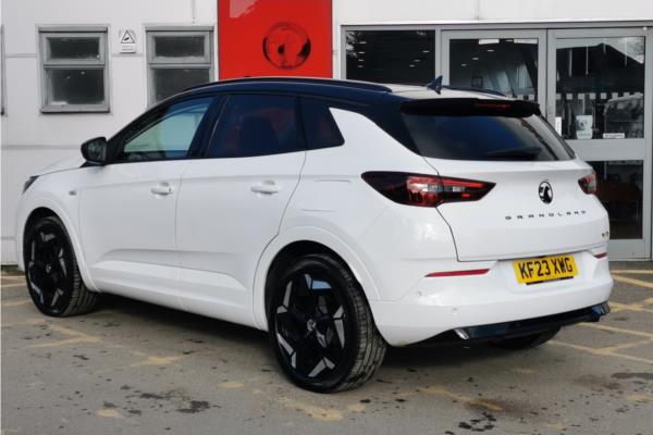 2023 Vauxhall Grandland 1.6 14.2kWh GSe SUV 5dr Petrol Plug-in Hybrid Auto AWD Euro 6 (s/s) (300 ps) - Black Alcantara, photo 6