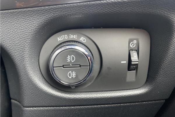 2021 Vauxhall Mokka-e 50kWh Launch Edition SUV 5dr Electric Auto (136 ps) - Black Sienna, photo 20