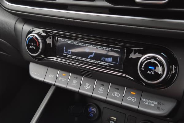 Non Franchise 2022 Hyundai KONA 1.6 h-GDi Premium SUV 5dr Petrol Hybrid DCT Euro 6 (s/s) (141 ps) - Fabic - Cloth, photo 16