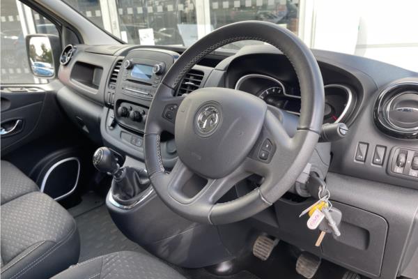 2018 Vauxhall Vivaro 1.6 CDTi 2900 Sportive Panel Van 5dr Diesel Manual L2 H1 EU6 (120 ps) - Cloth, photo 12