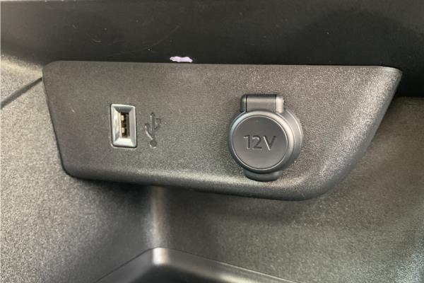 2021 Vauxhall Corsa 1.2 Turbo Elite Nav Hatchback 5dr Petrol Auto Euro 6 (s/s) (100 ps) - Cloth, photo 24