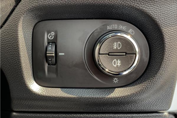 2021 Vauxhall Corsa 1.2 Turbo Ultimate Nav Hatchback 5dr Petrol Auto Euro 6 (s/s) (130 ps) - Cloth/Alcantara, photo 21
