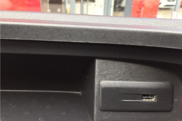 2018 VAUXHALL VIVARO - Cloth, photo 22
