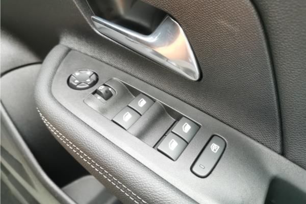 2024 Vauxhall Mokka-e 50kWh GS SUV 5dr Electric Auto (136 ps) - Minstral+jet Bk, photo 21