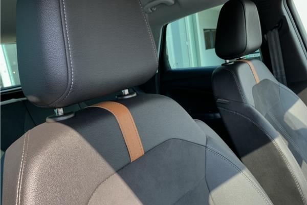 2021 Vauxhall Crossland 1.2 Turbo Ultimate Nav SUV 5dr Petrol Auto Euro 6 (s/s) (130 ps) - Cloth/Alcantara, photo 49