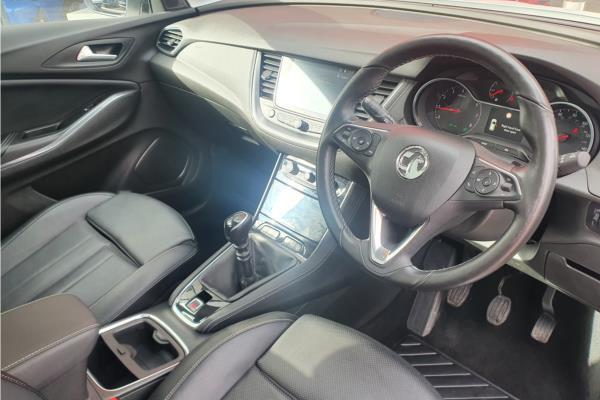 2018 Vauxhall Grandland X 1.2 Turbo Elite Nav SUV 5dr Petrol Manual Euro 6 (s/s) (130 ps) - Leather, photo 12