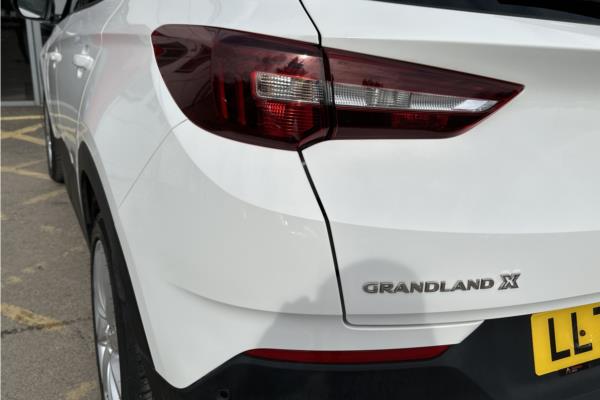 2020 Vauxhall Grandland X 1.2 Turbo Elite Nav SUV 5dr Petrol Manual 8Spd Euro 6 (s/s) (130 ps) - Berson Black, photo 37