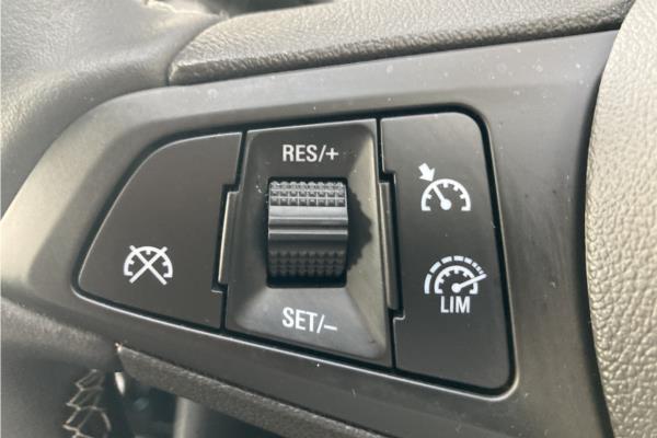 2019 Vauxhall Astra 1.4i Turbo Griffin Hatchback 5dr Petrol (s/s) (150 ps) - Cloth, photo 18