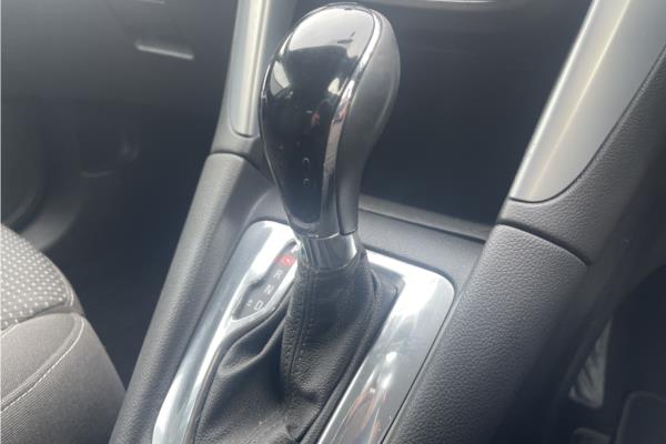 2017 Vauxhall Zafira Tourer 1.4i Turbo SRi Nav MPV 5dr Petrol Auto Euro 6 (140 ps) - Cloth, photo 31