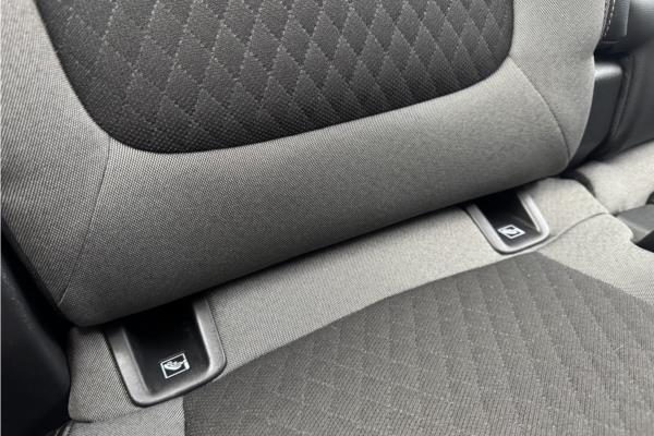 2021 Vauxhall Grandland X 1.2 Turbo SRi Nav SUV 5dr Petrol Manual Euro 6 (s/s) (130 ps) - Cloth, photo 33