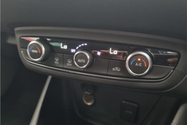 2020 Vauxhall Crossland 1.2T 110ps Bsns Edtn NAV S/S - Florey Black, photo 16