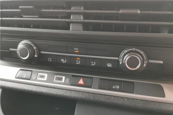 2024 Vauxhall Vivaro Electric 3100 75kWh Pro Panel Van 6dr Electric Auto SWB H1 (7.4kW Charger) (136 ps) - Curtiba Grey, photo 16