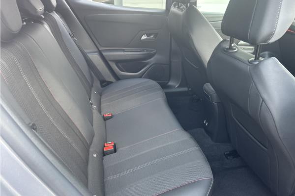 2021 Vauxhall Mokka 1.2 Turbo SRi Nav Premium SUV 5dr Petrol Auto Euro 6 (s/s) (130 ps) - TRIM GS LINE / FABR LEATH RED, photo 13