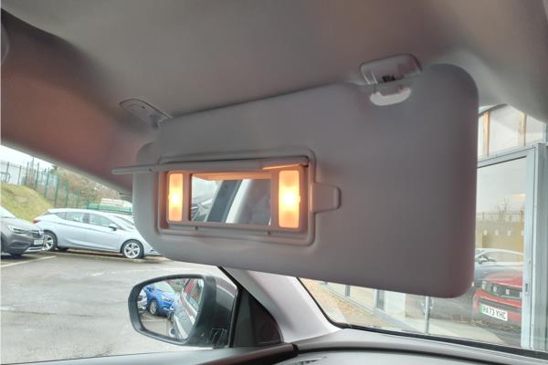 2019 Vauxhall Grandland X 1.2 Turbo GPF Tech Line Nav SUV 5dr Petrol Auto Euro 6 (s/s) (130 ps) - Cloth, photo 30